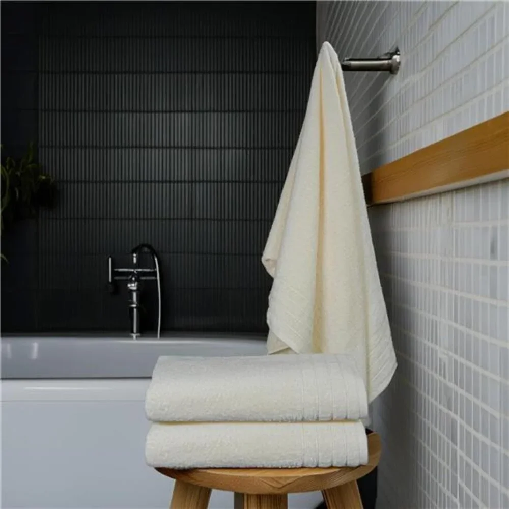 New Pack of 4 Extra Large Bath Towels 30 x 60 Inches, 100% Cotton